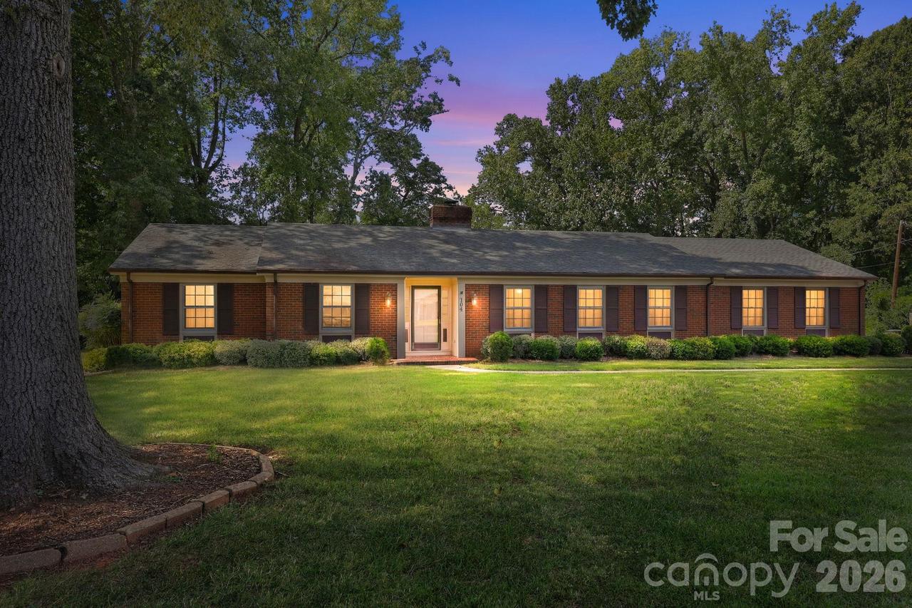 104 Spruce Dr., Salisbury, NC 28147