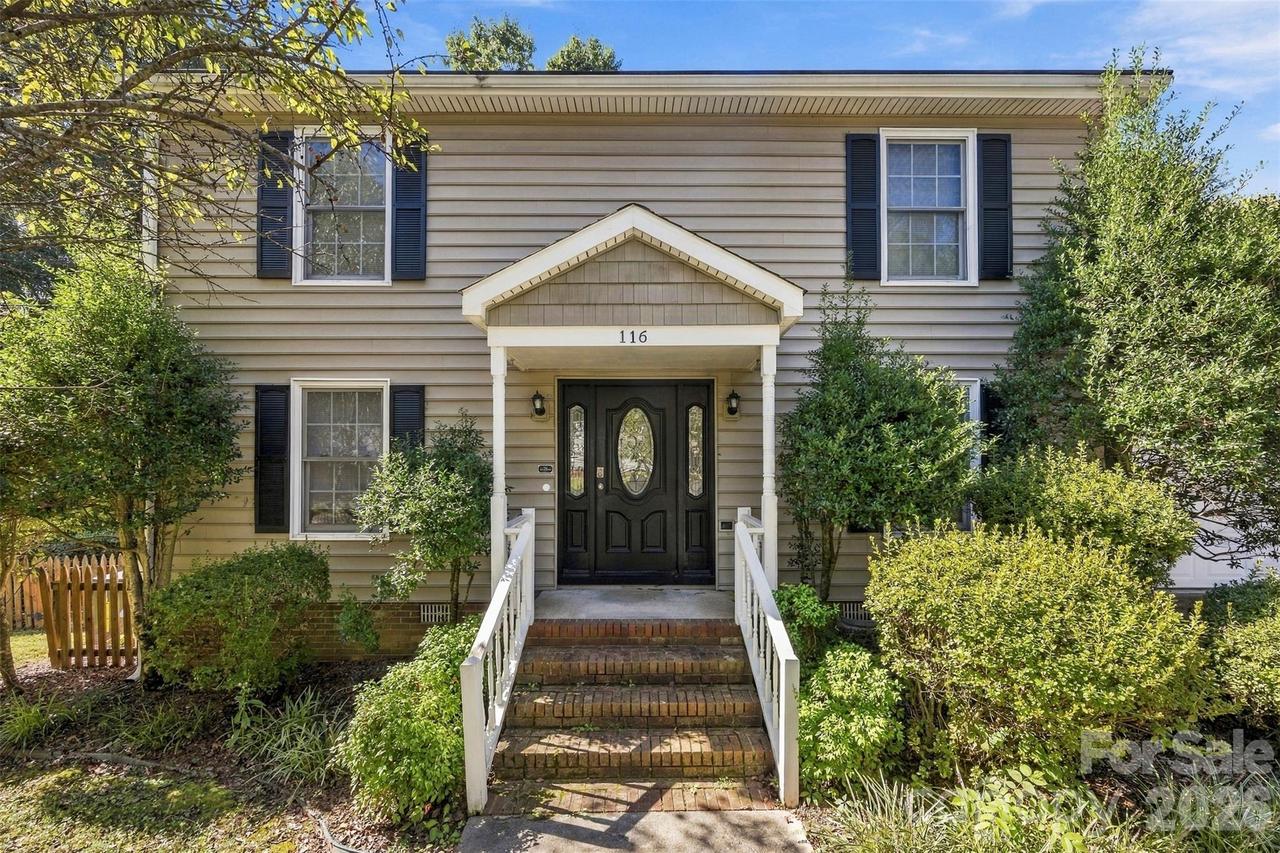 116 Beacon Hills Dr., Gastonia, NC 28056