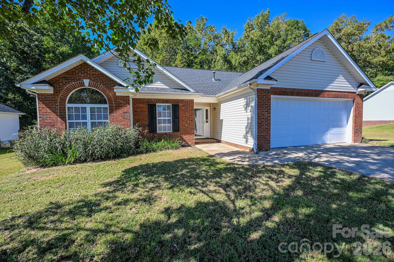 2425 River Chase Dr., Monroe, NC 28110