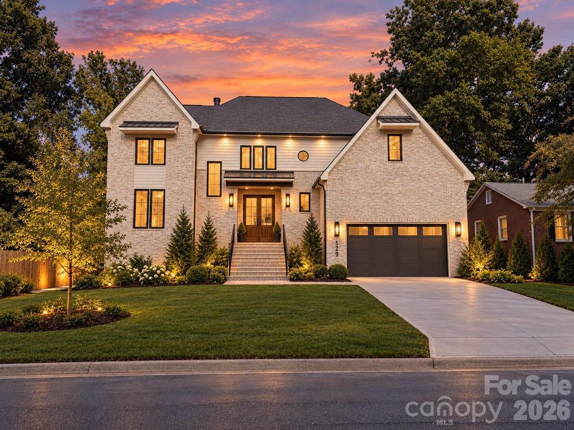 529 Kenlough Dr., Charlotte, NC 28209