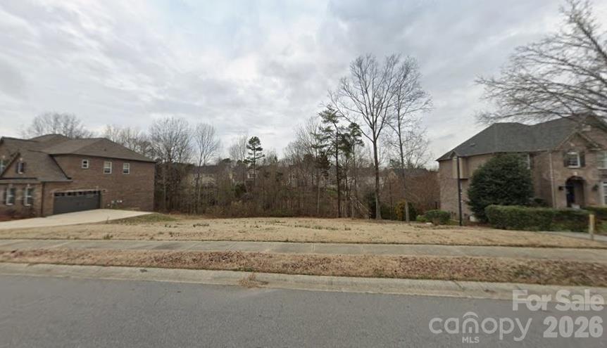 1224 Bershire Ln., Charlotte, NC 28262