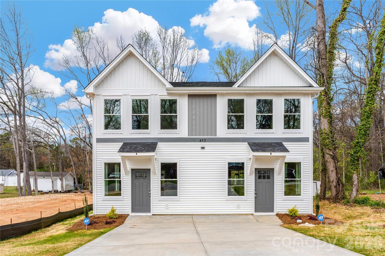 452 Dawn Cir., Charlotte, NC 28213