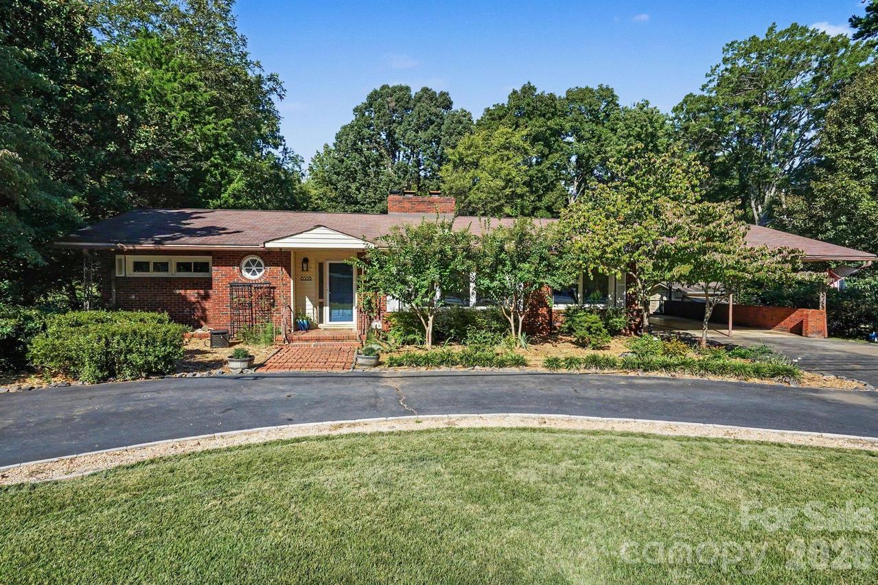 6536 Reddman Rd., Charlotte, NC 28212