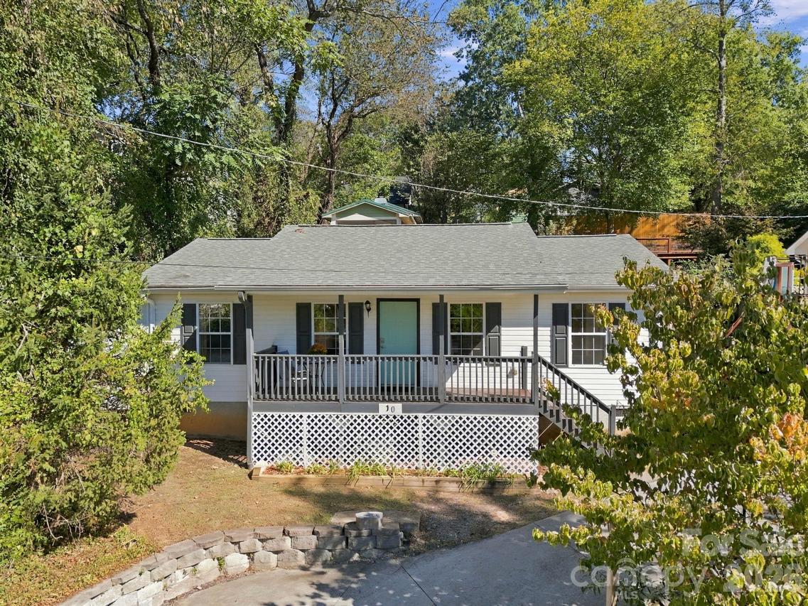 10 Foggy Hollow Tr., Asheville, NC 28806