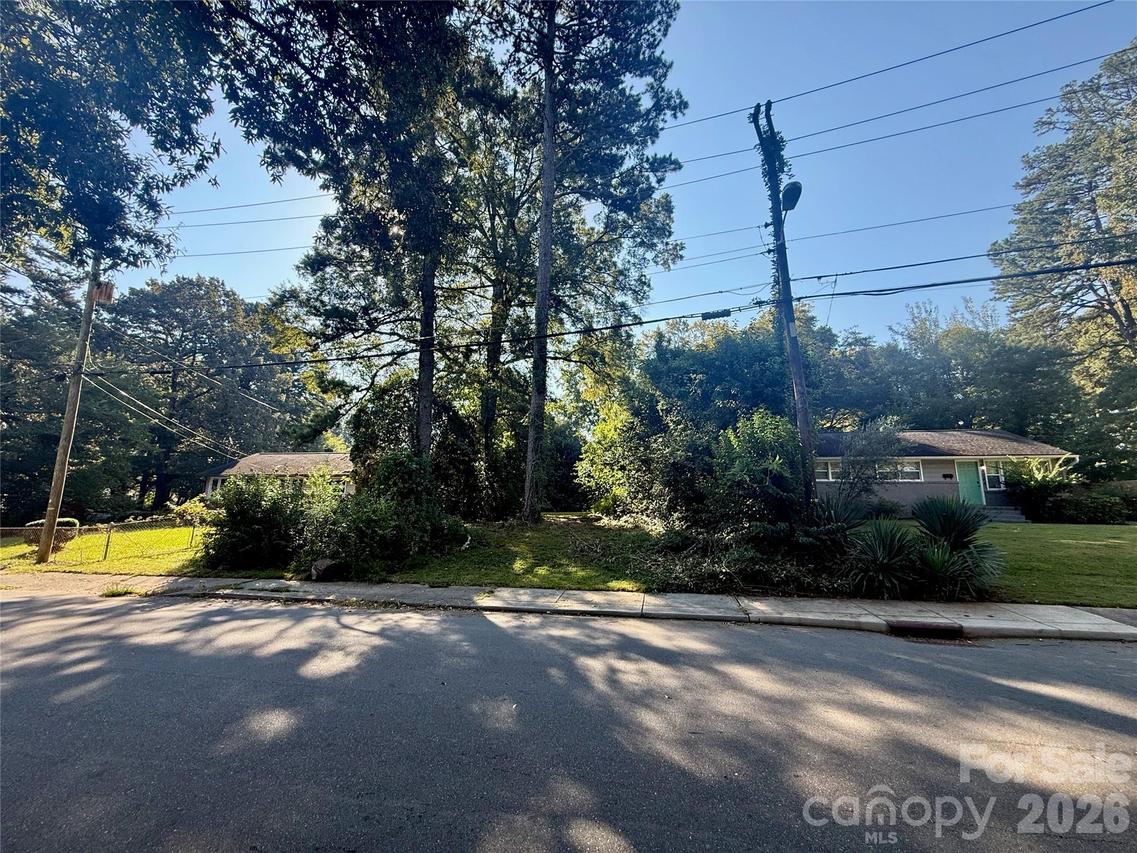 4210 Dinglewood Ave. #15, Charlotte, NC 28205