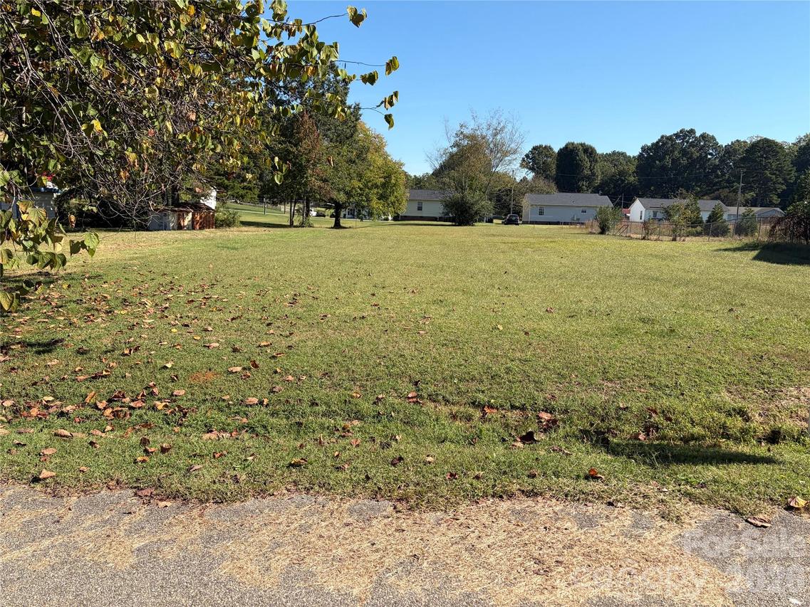 304 Howell St., Cherryville, NC 28021