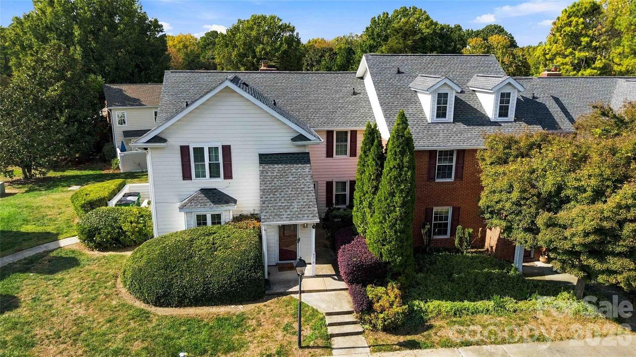9314 S Vicksburg Park Ct., Charlotte, NC 28210
