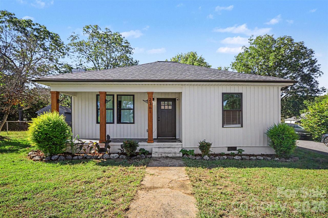 2361 Myrtle Ave., Gastonia, NC 28052
