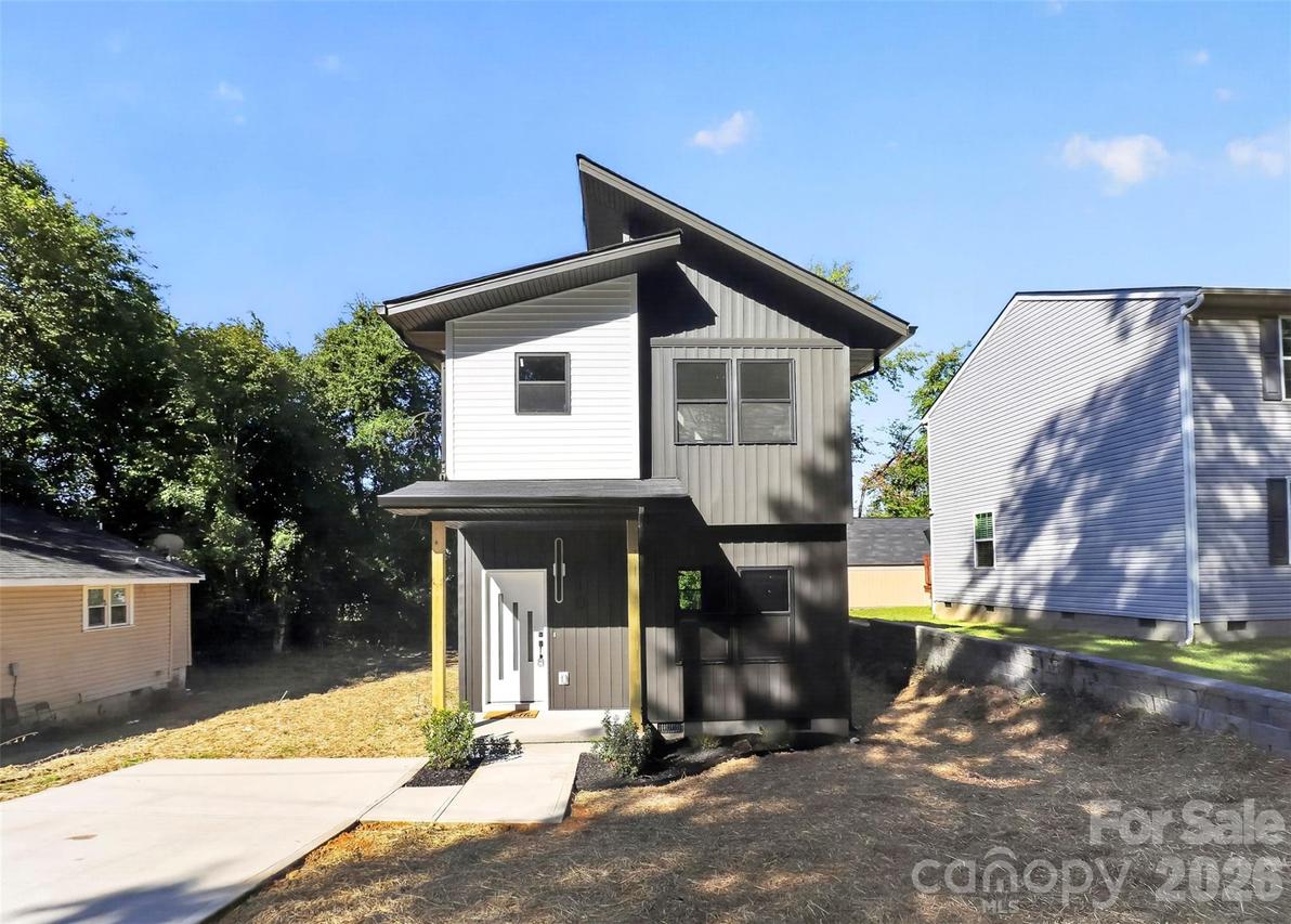 210 Mahan St., Concord, NC 28025