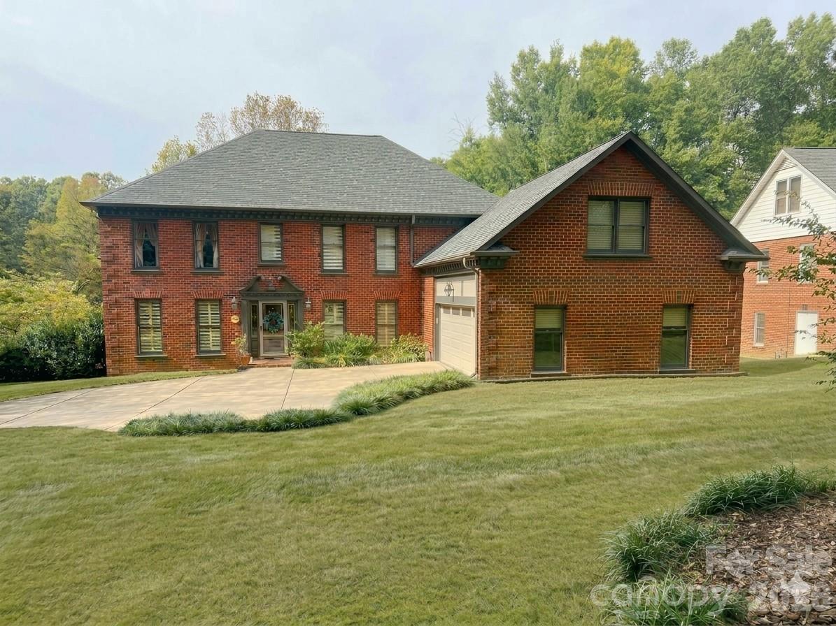 4843 Lindstrom Dr., Charlotte, NC 28226