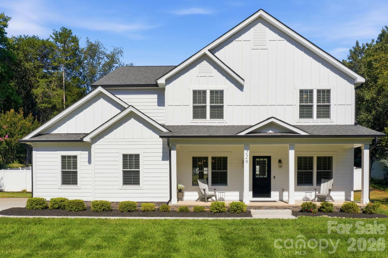 229 Elysian Dr., Mooresville, NC 28117