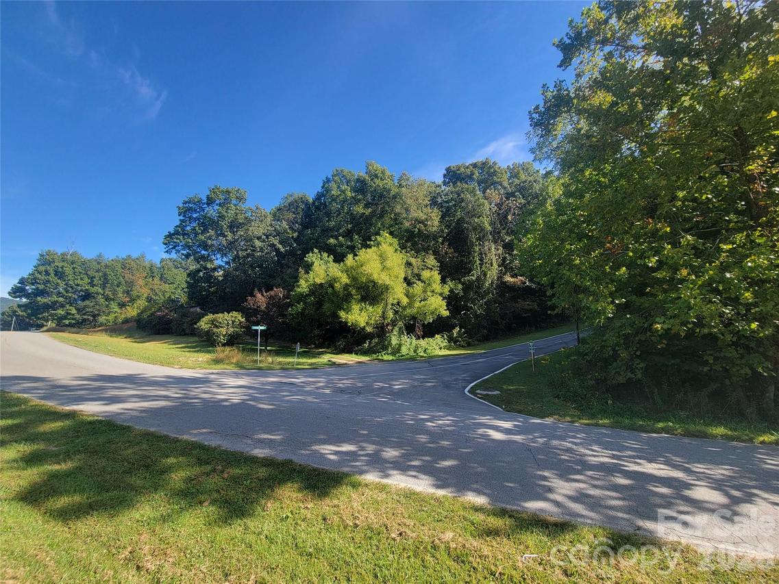 00 Liner Cove Rd., Waynesville, NC 28786