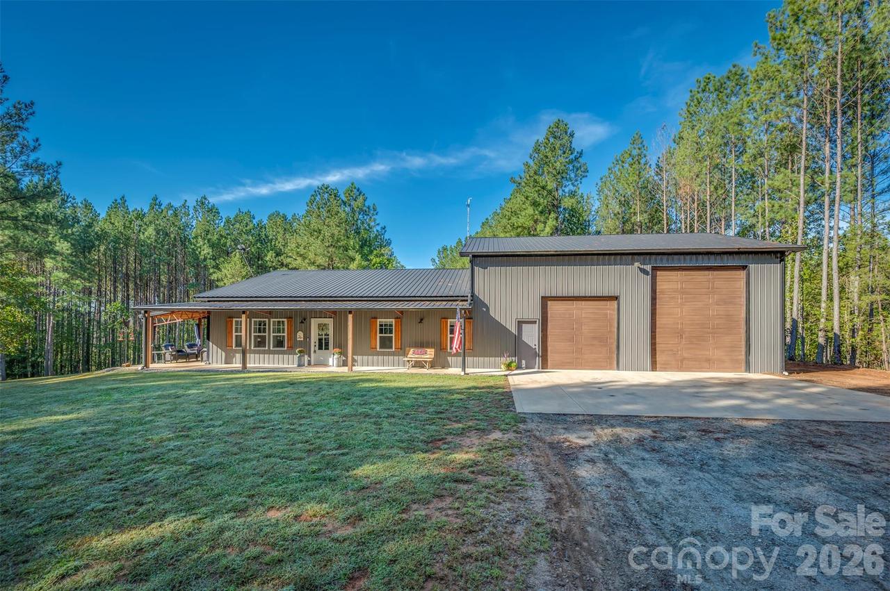 5238 Brooks Chapel Rd., Ellenboro, NC 28040