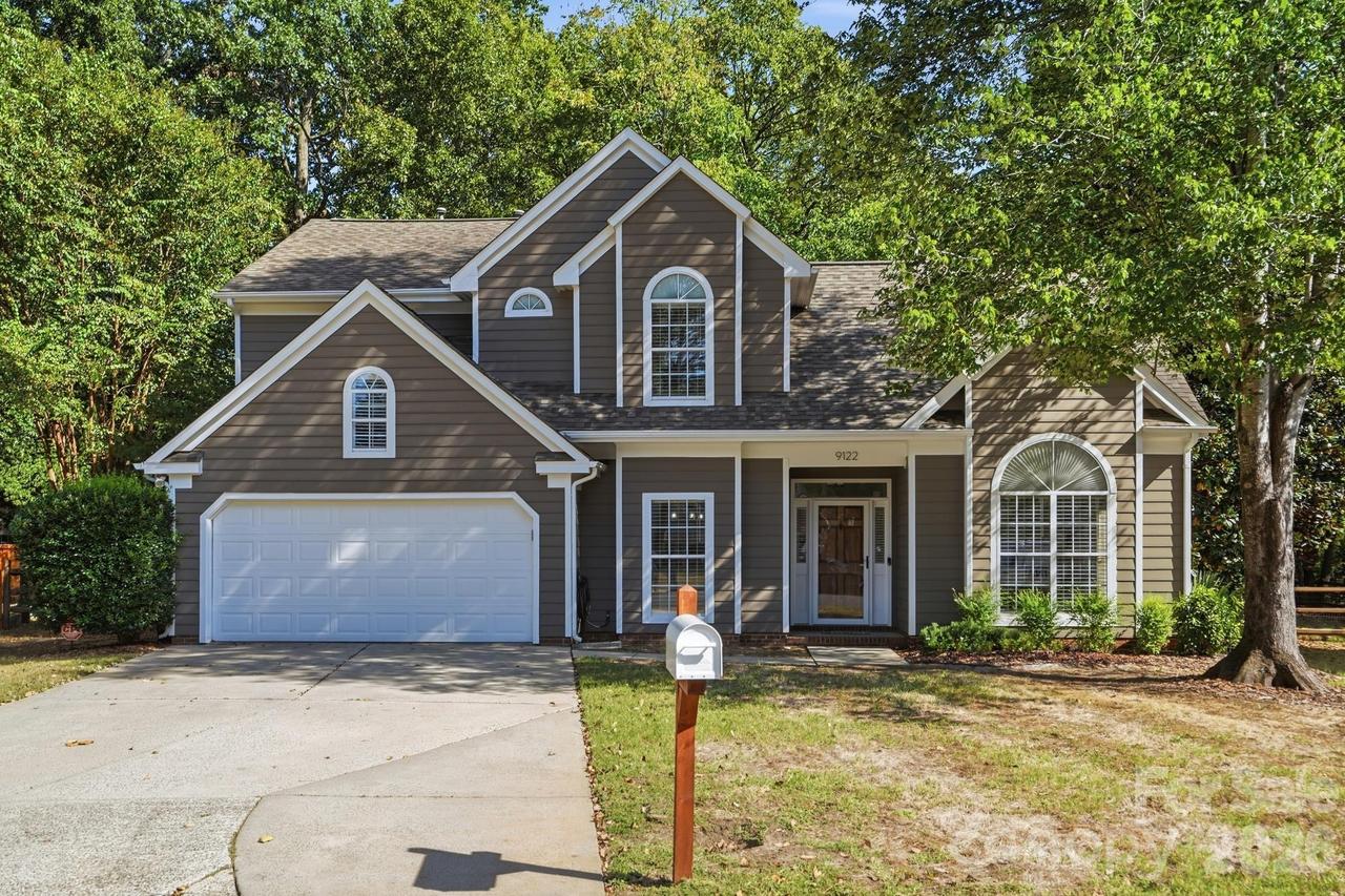 9122 Fairbridge Rd., Charlotte, NC 28277