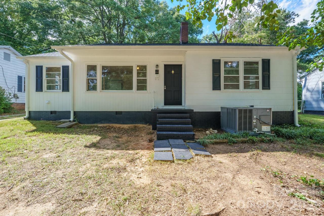 505 N Ransom St., Gastonia, NC 28052