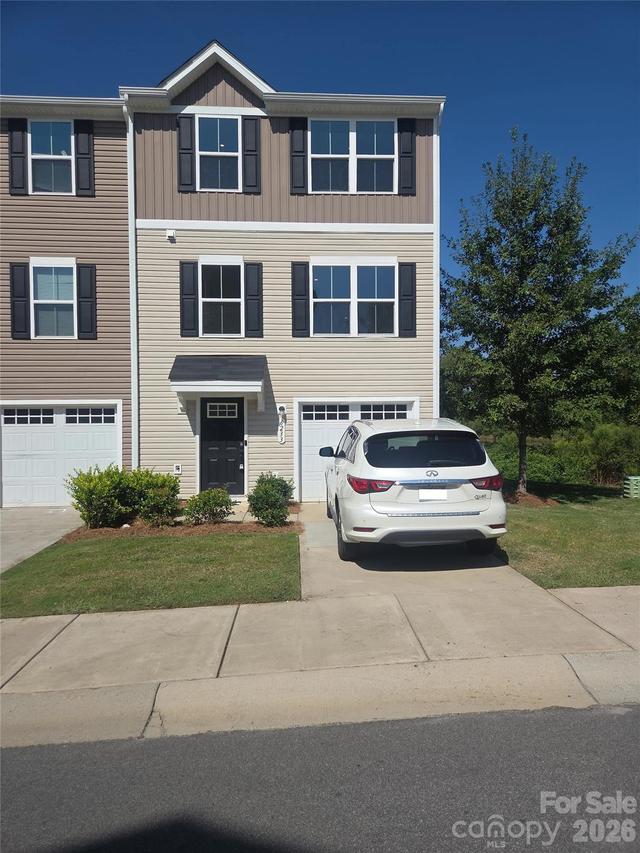 6233 Cutwater Cir., Charlotte, NC 28269