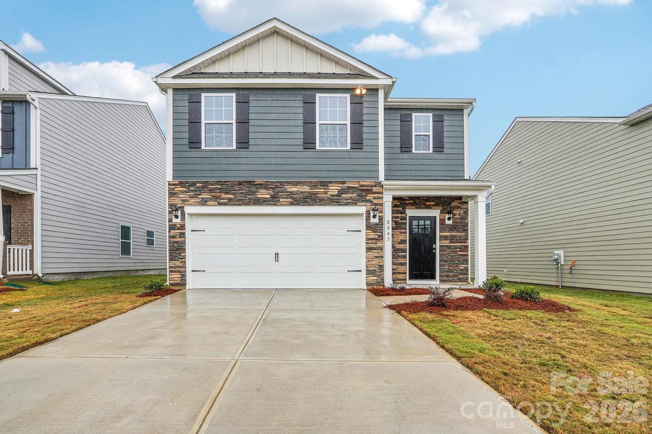 68 Laurel Pointe Dr., Waynesville, NC 28785