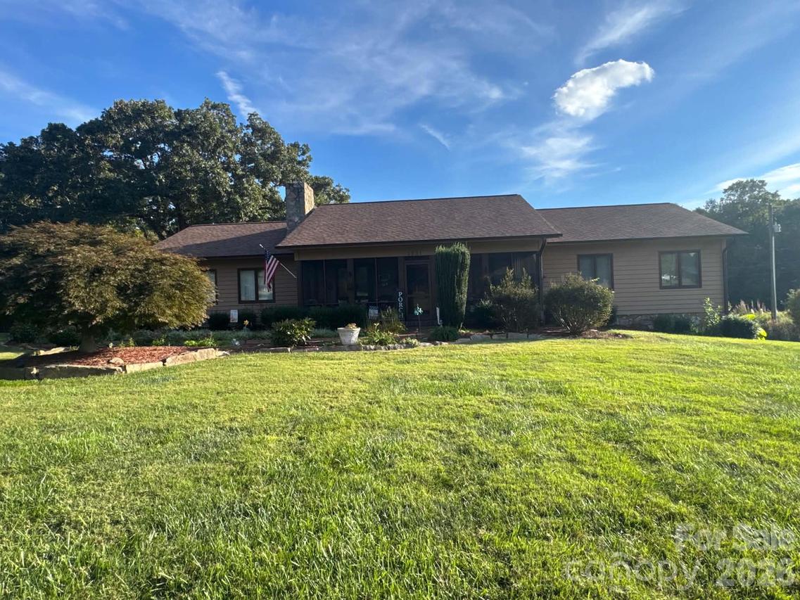 5231 Dusty Ln., Granite Falls, NC 28630