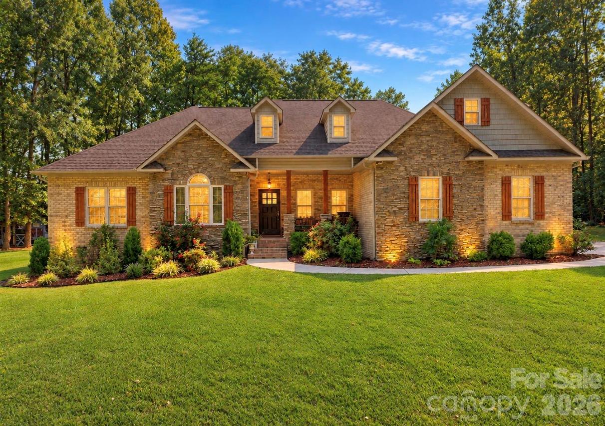 320 Hidden Oaks Dr., Rockwell, NC 28138