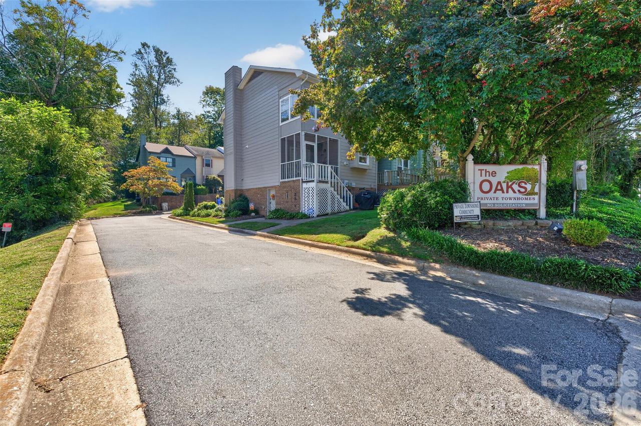 623 College Ave., Lenoir, NC 28645