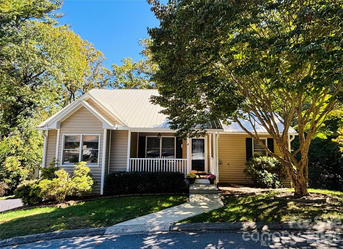 2 Maybury Pl., Arden, NC 28704