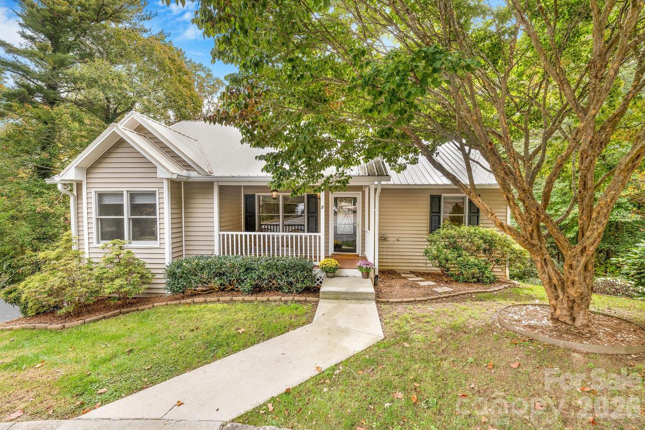 2 Maybury Pl., Arden, NC 28704