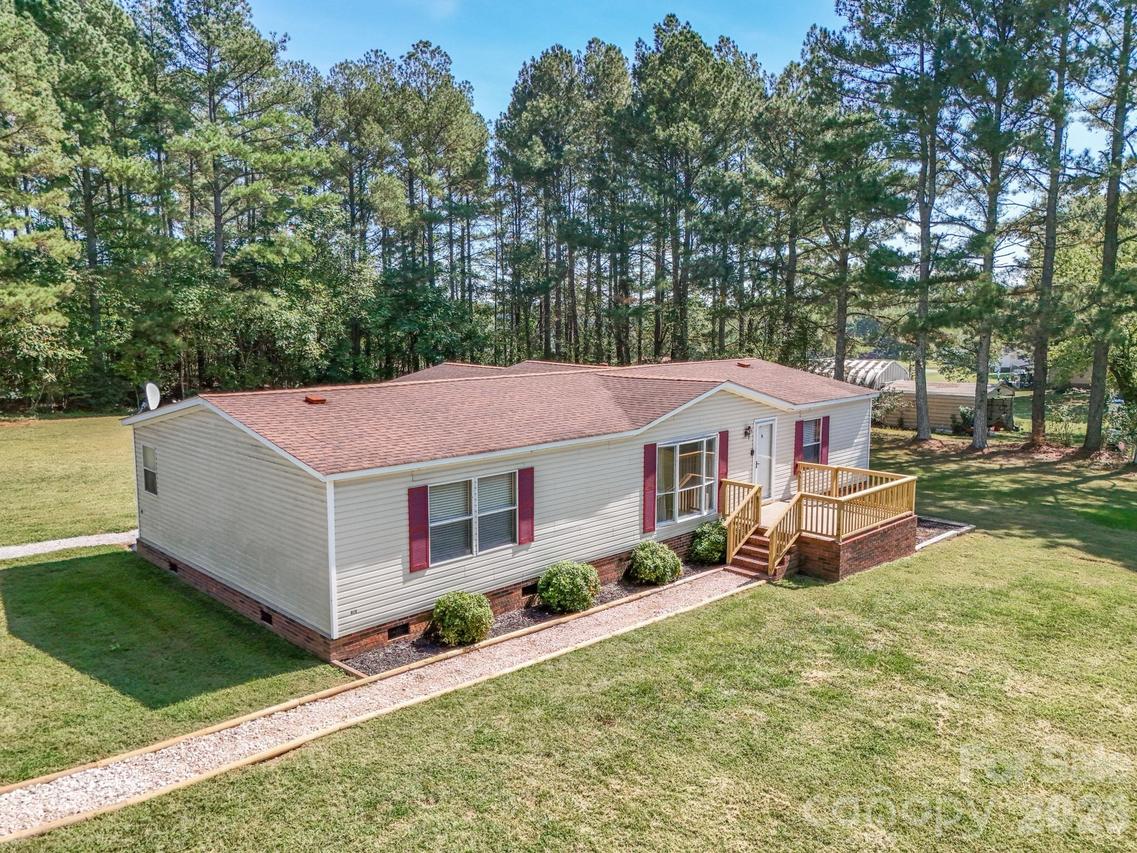 2120 Peeler Rd., Vale, NC 28168