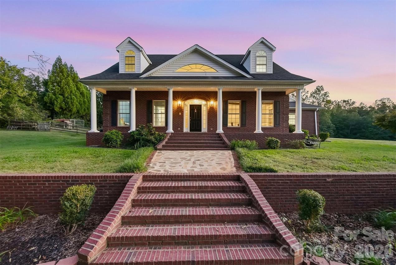 498 Johnson Dairy Rd., Mooresville, NC 28115