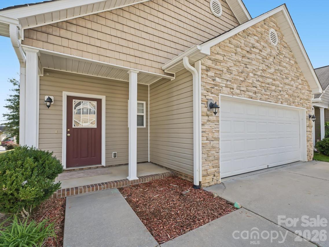 15 Chowan Dr., Fletcher, NC 28732