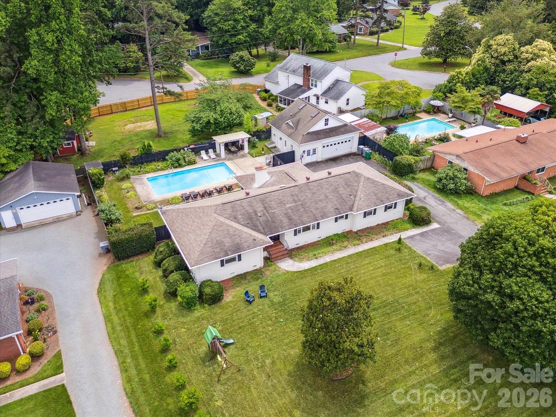6700 Terry Dr., Charlotte, NC 28215