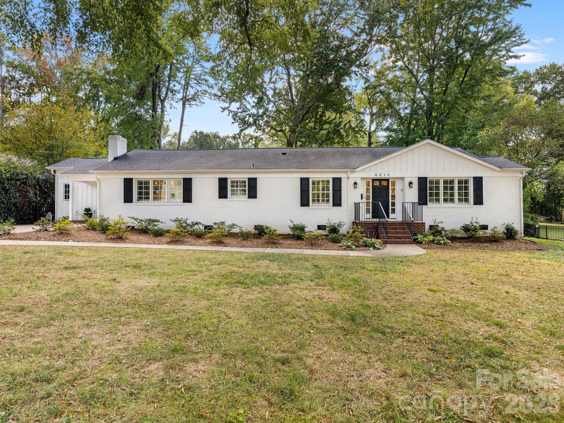 4218 Chelmsford Rd., Charlotte, NC 28211