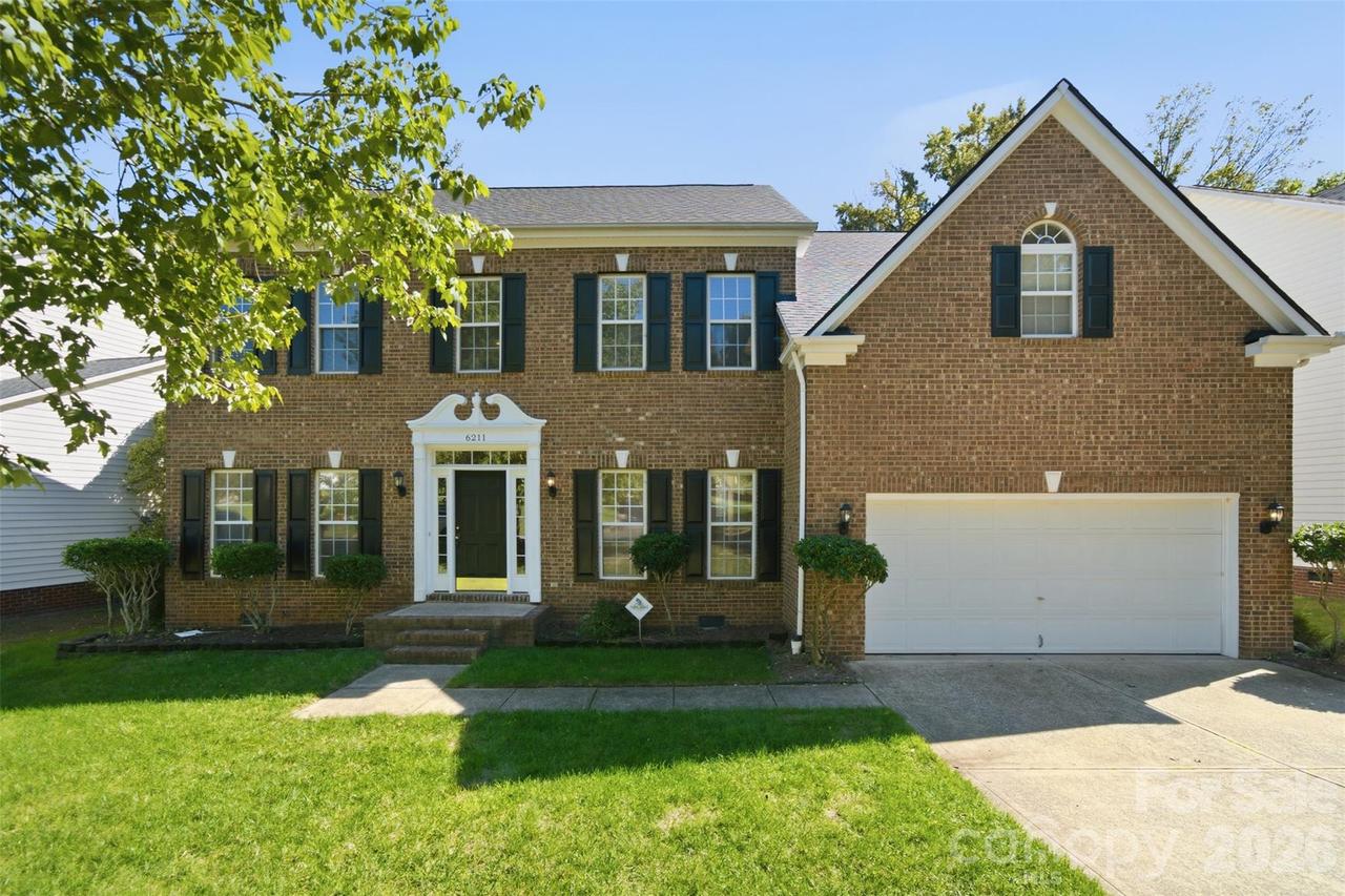 6211 Chavel Ln., Charlotte, NC 28269