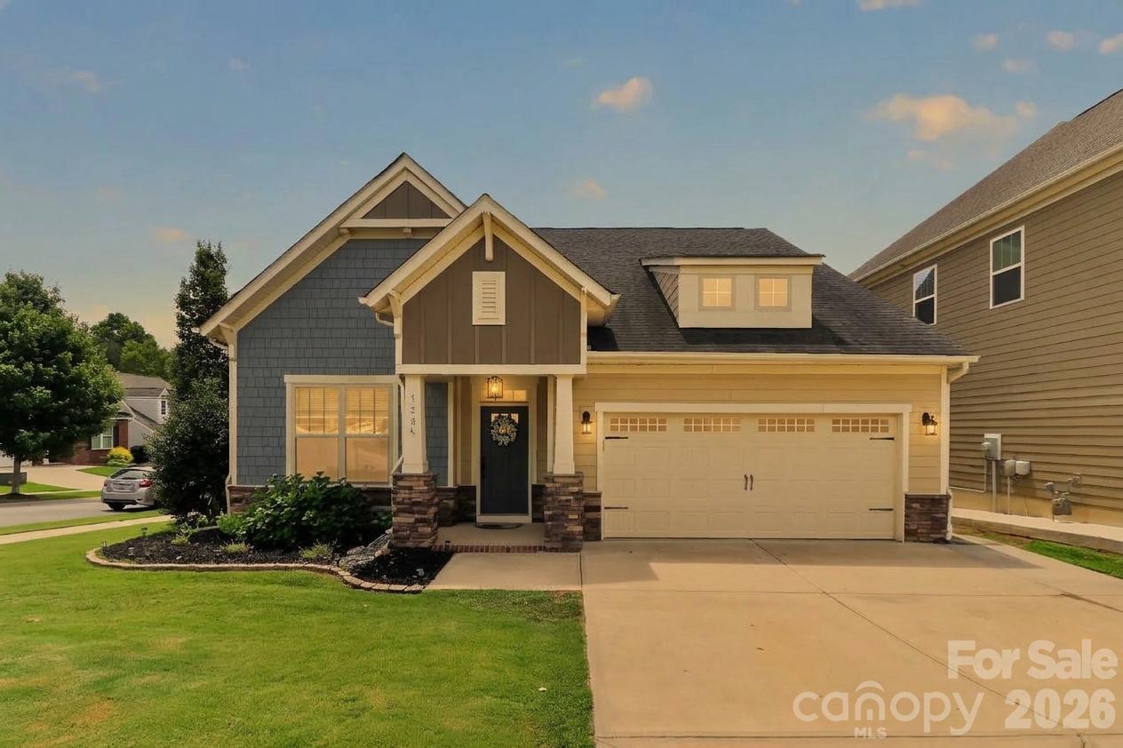 128 Creekside Crossing Ln., Mooresville, NC 28117