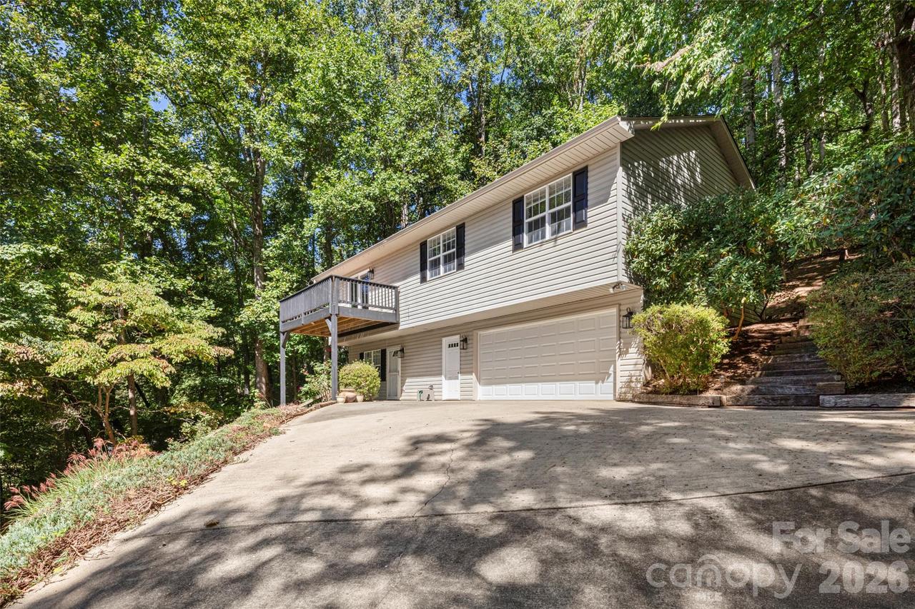 39 Mountain Site Ln., Asheville, NC 28803