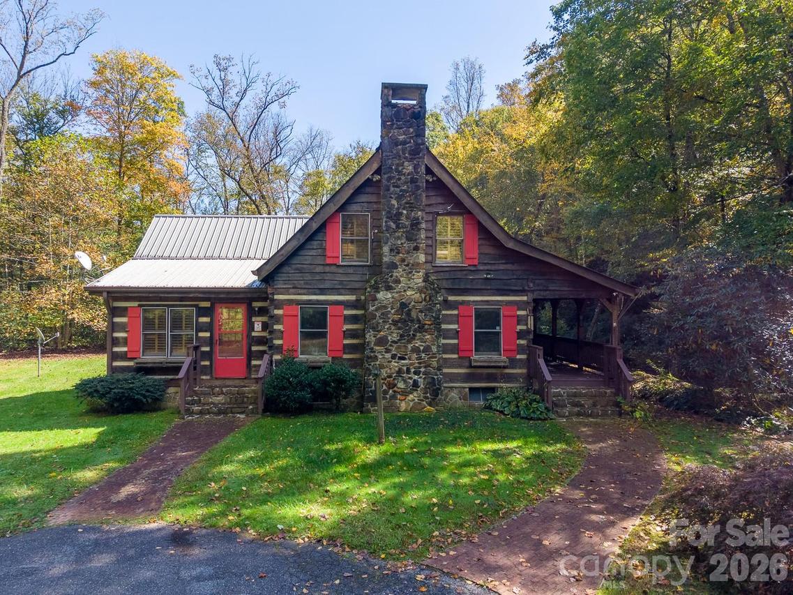7810 Little Snowbird Rd., Robbinsville, NC 28771