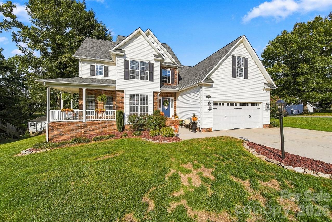 2741 25th St., Hickory, NC 28601