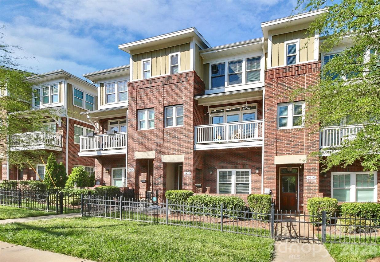 1420 W 4th St., Charlotte, NC 28208