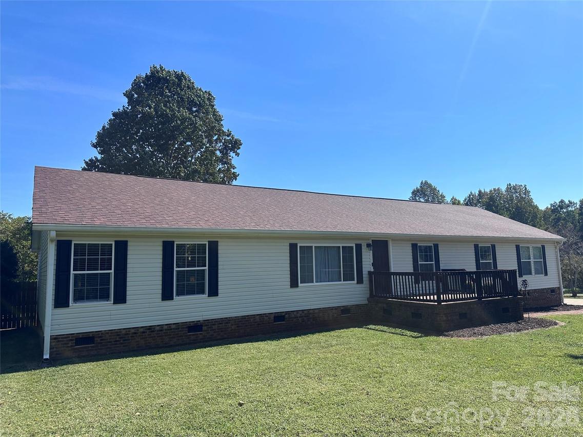 131 Glenwood Rd., Mocksville, NC 27028