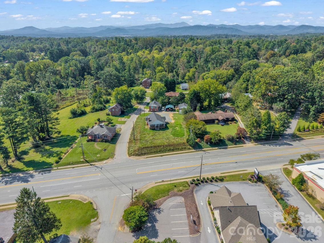 2 Roberts St., Fletcher, NC 28732