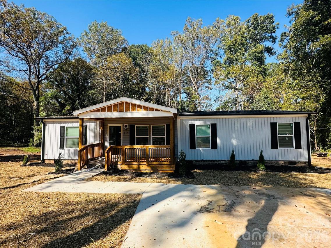514 Summerow Rd., Stanley, NC 28164