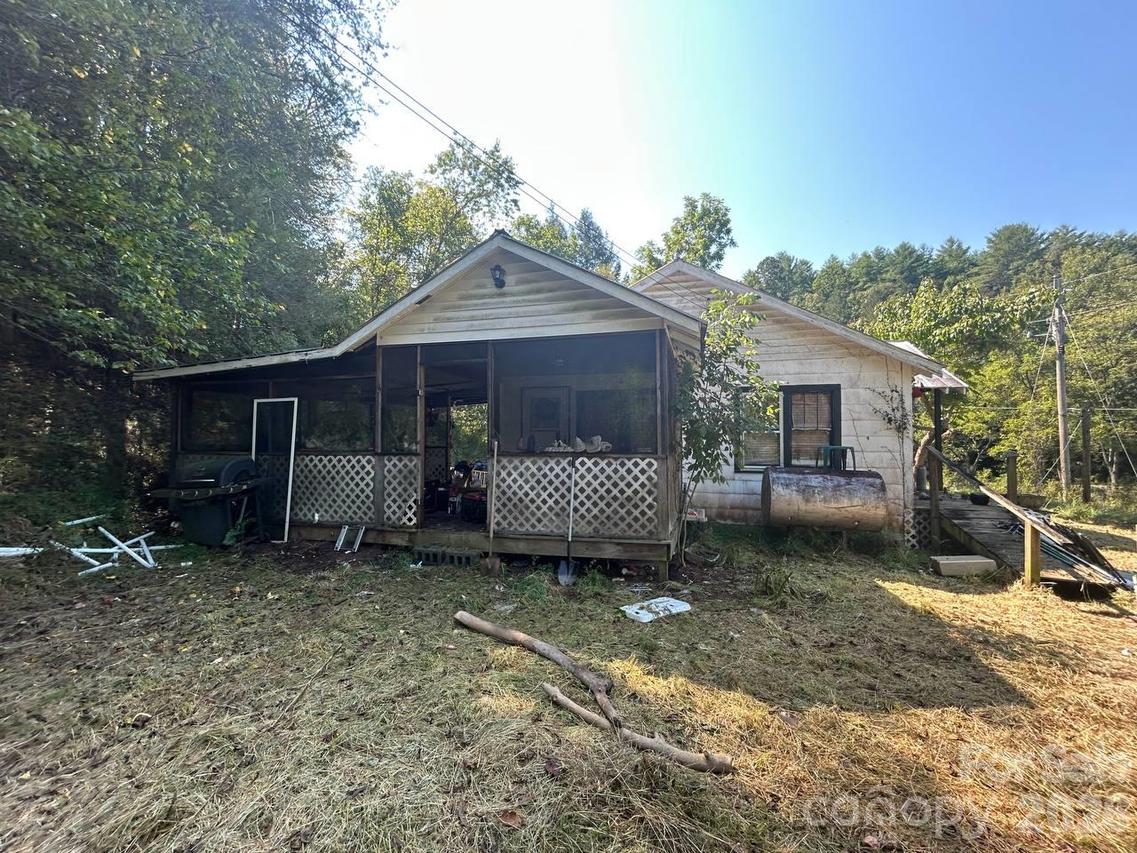 2635 Lower Gabriels Creek Rd., Mars Hill, NC 28754