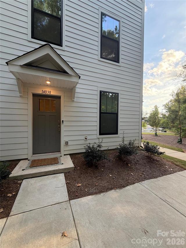 14038 Felix Ln., Charlotte, NC 28277