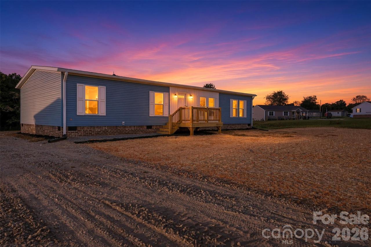 130 Speaks Rd., Olin, NC 28660
