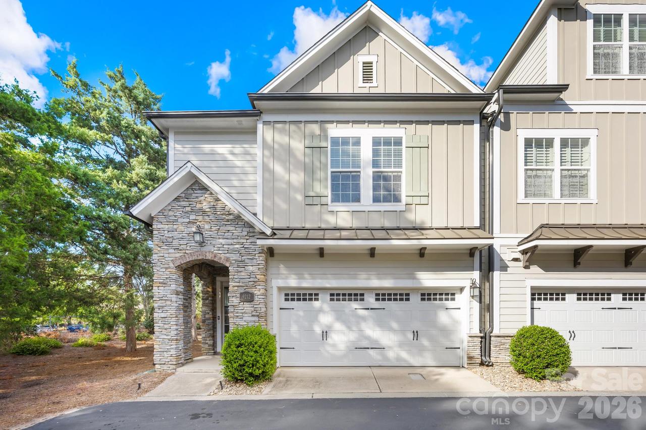 9212 Colin Crossing Ct., Charlotte, NC 28277