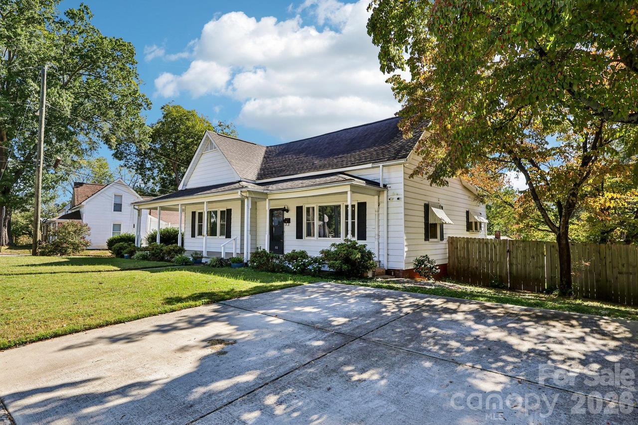 68 Meadow Ave., Concord, NC 28025