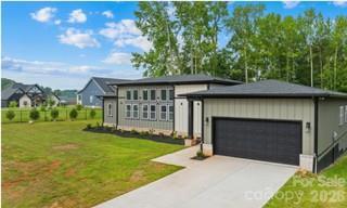 2003 Plain Field Dr., Bessemer City, NC 28016