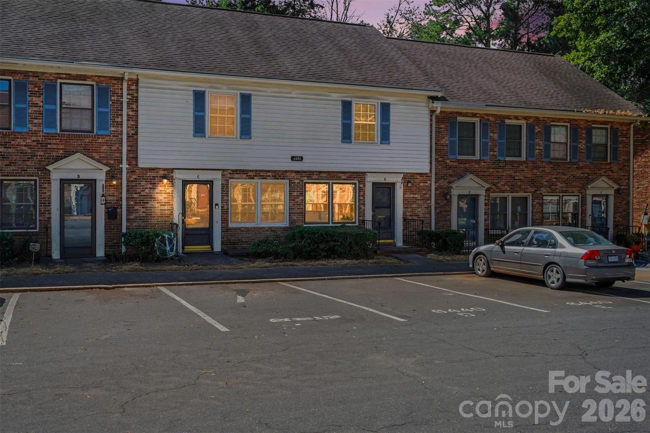 6440 Old Pineville Rd. #D, Charlotte, NC 28217