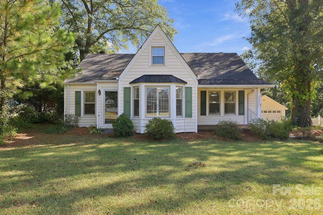 2205 Pennsylvania Ave., Kannapolis, NC 28083