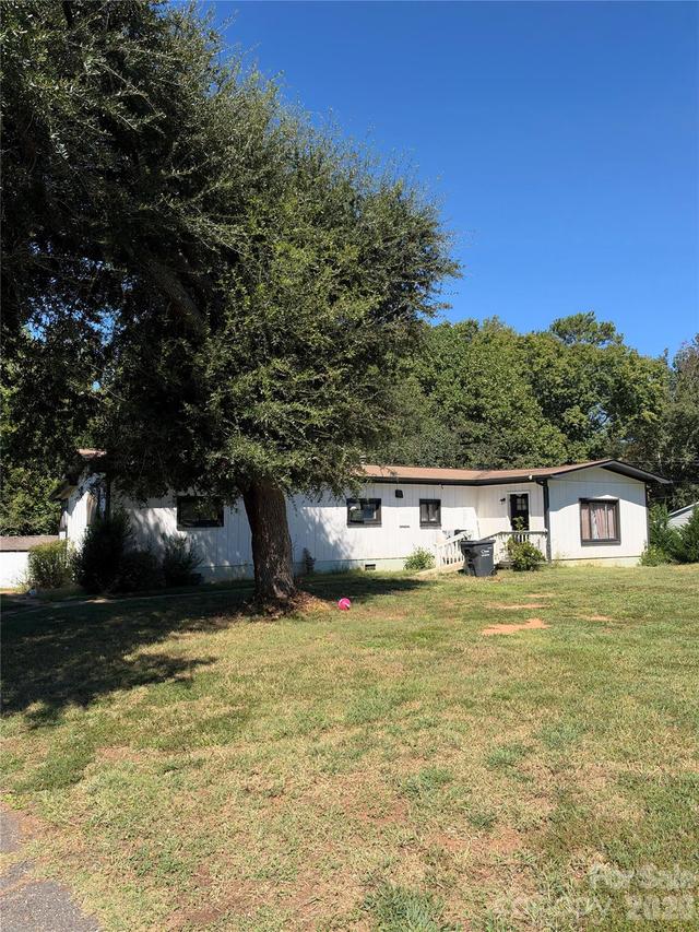 420 Donna Ave., Gastonia, NC 28052