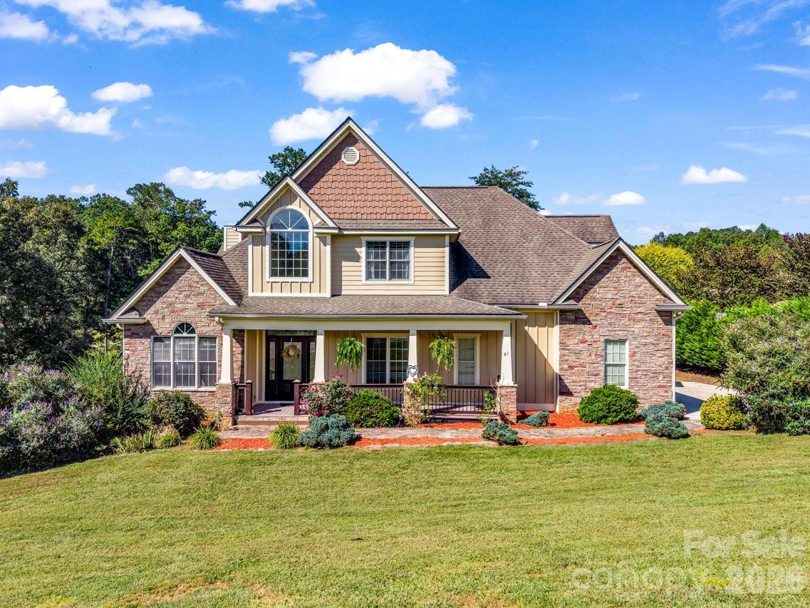 61 Mountain Shadows Dr., Leicester, NC 28748